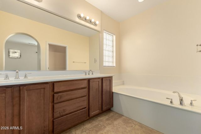 1110 N CROSSCREEK Drive, Chandler, AZ 85225