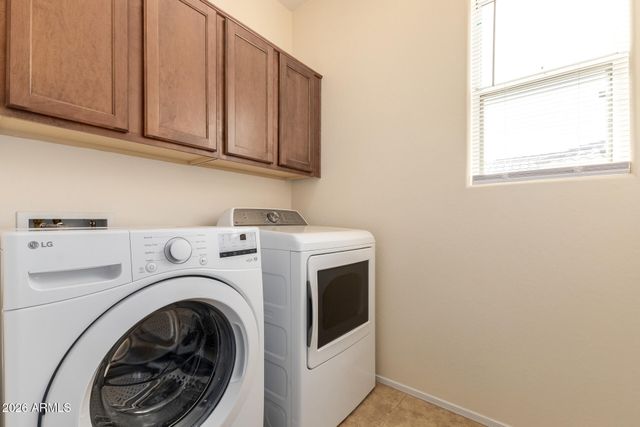 1110 N CROSSCREEK Drive, Chandler, AZ 85225