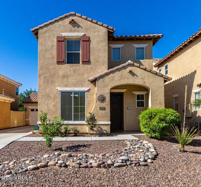1110 N CROSSCREEK Drive, Chandler, AZ 85225