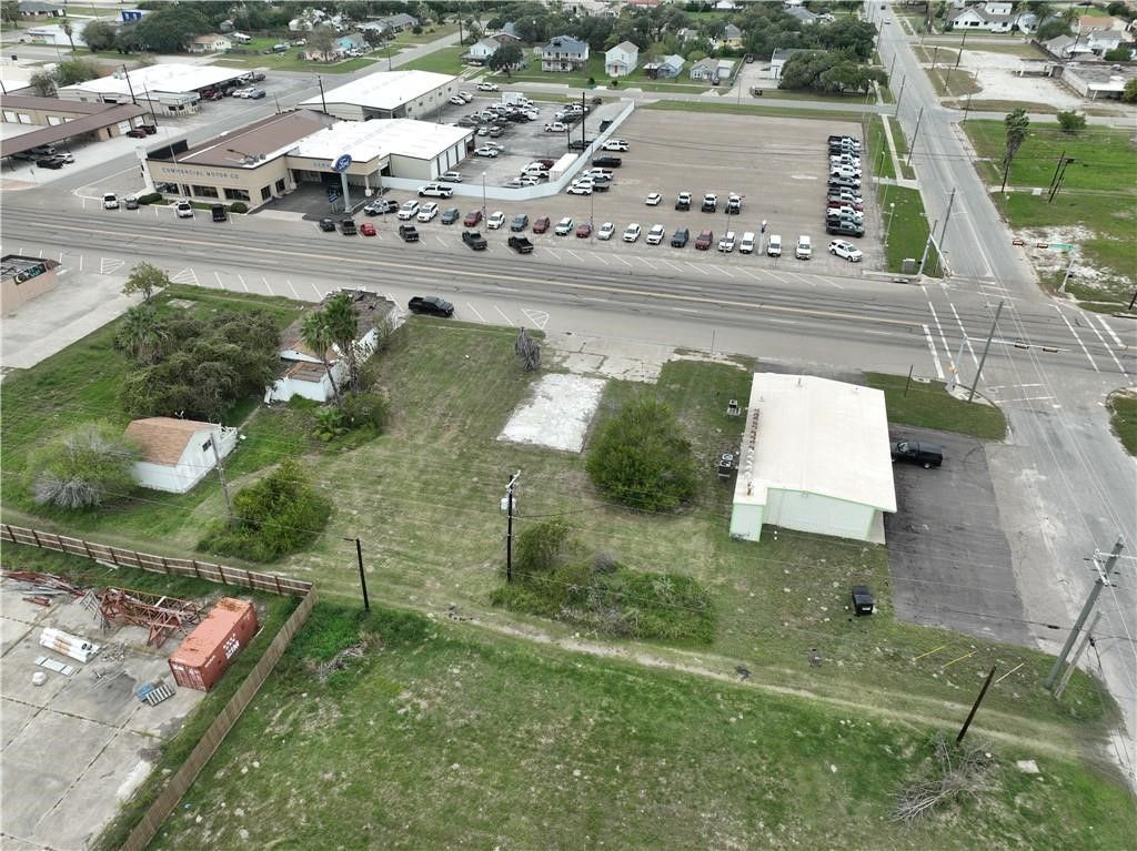 117 S Commercial St, Aransas Pass, TX 78336 — photo 5