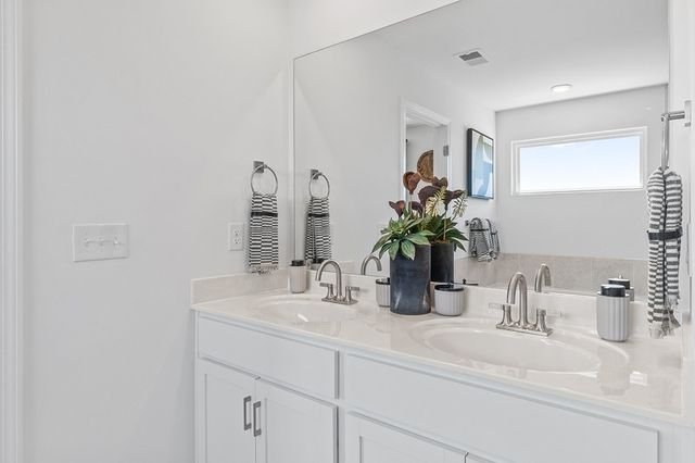 5410 Dunbar Dr, Old Hickory, TN 37138