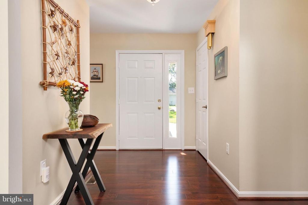 Image 15 of property listing at 822 BOATSWAIN WAY, Annapolis, MD 21401