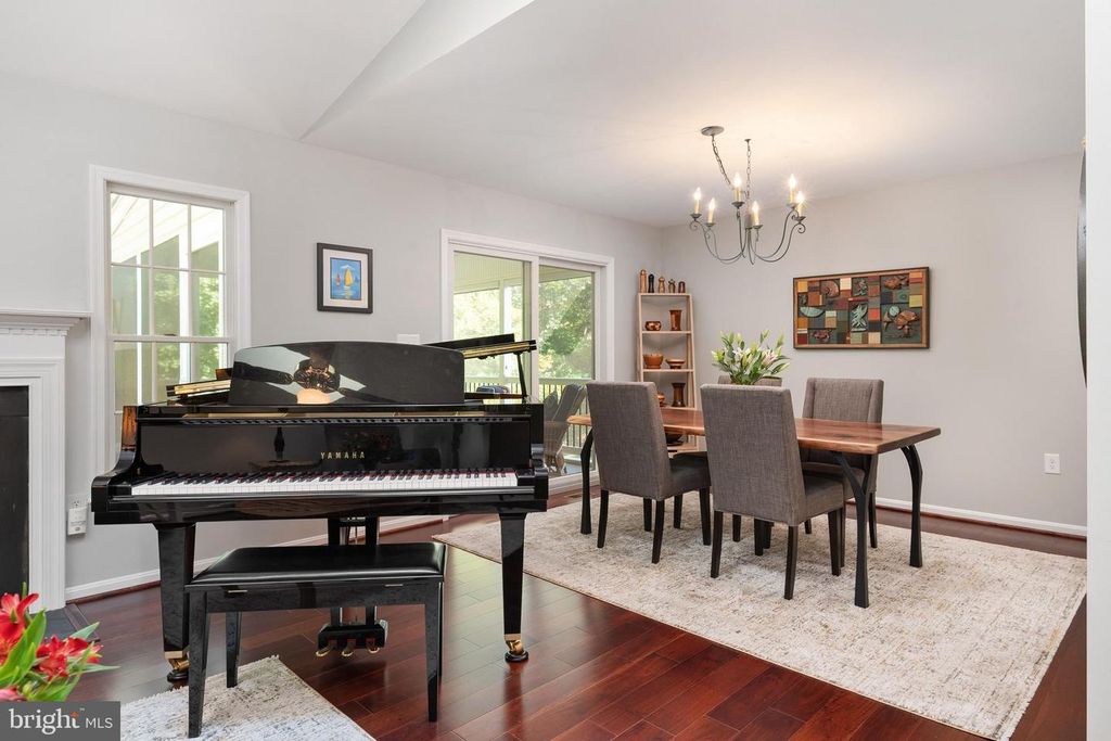 Image 20 of property listing at 822 BOATSWAIN WAY, Annapolis, MD 21401