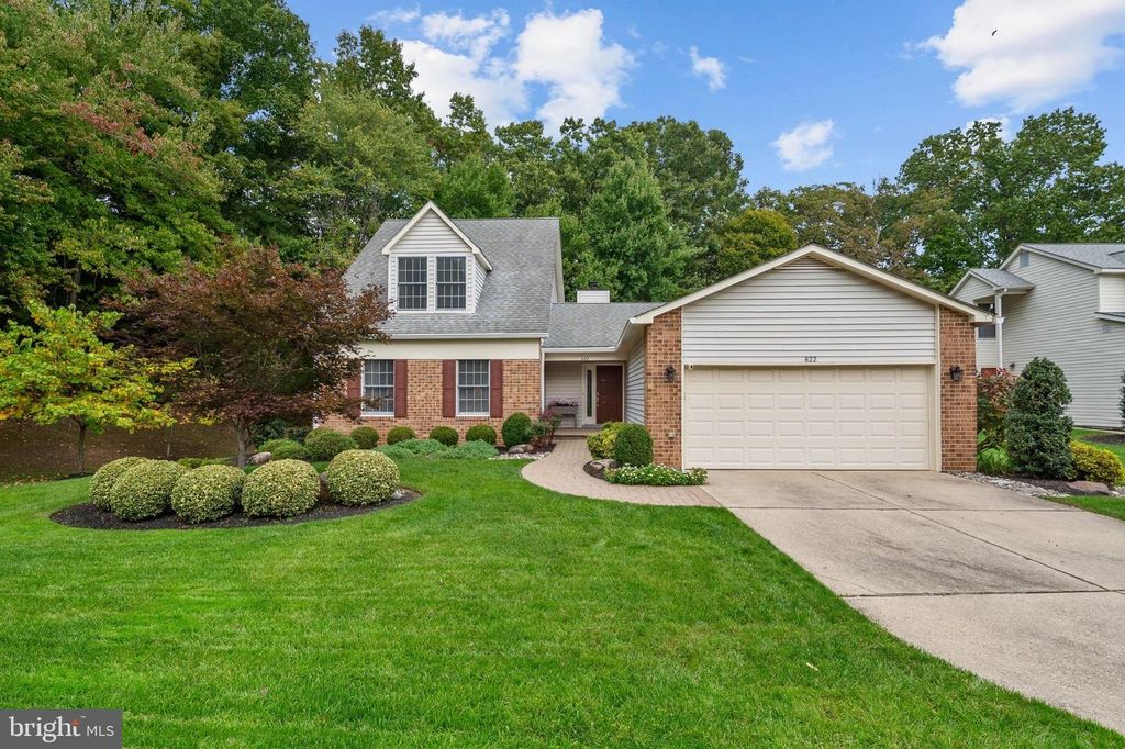 Image 3 of property listing at 822 BOATSWAIN WAY, Annapolis, MD 21401