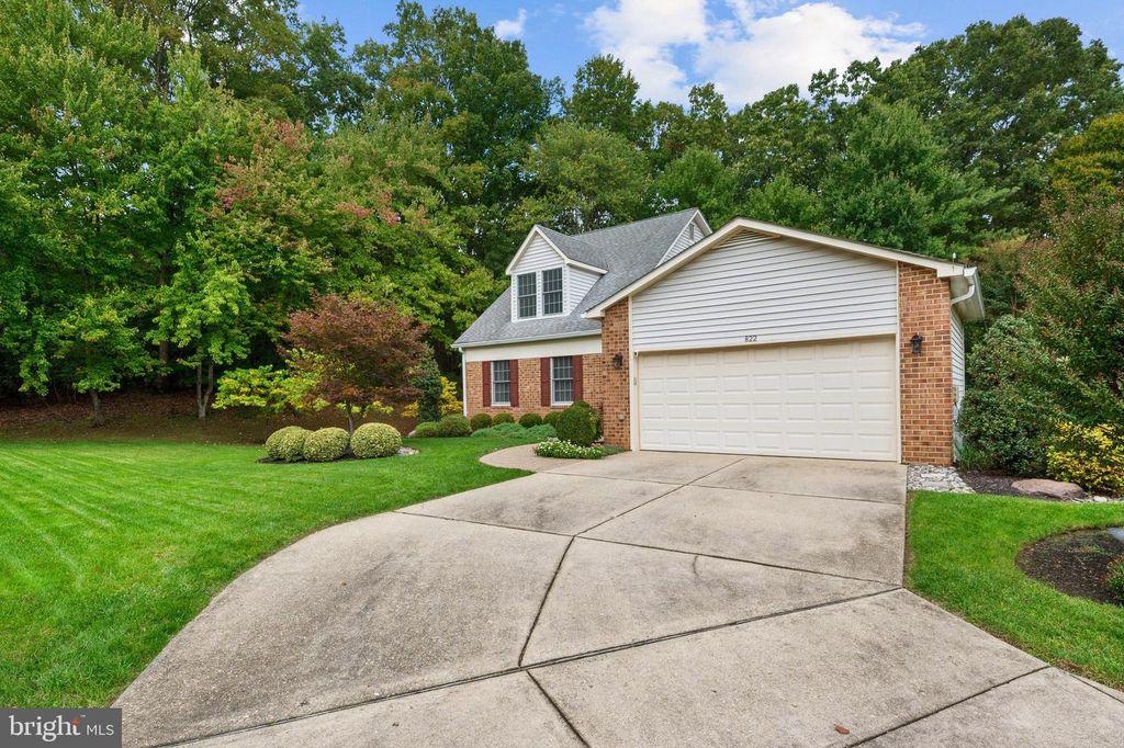 Image 4 of property listing at 822 BOATSWAIN WAY, Annapolis, MD 21401