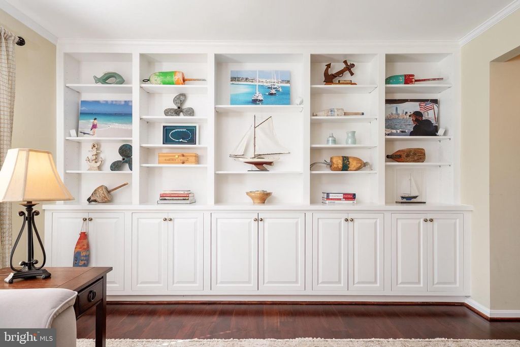Image 32 of property listing at 822 BOATSWAIN WAY, Annapolis, MD 21401
