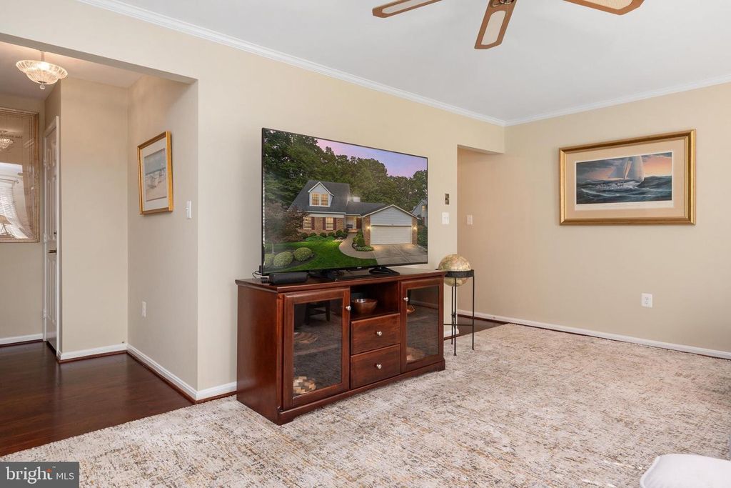 Image 34 of property listing at 822 BOATSWAIN WAY, Annapolis, MD 21401