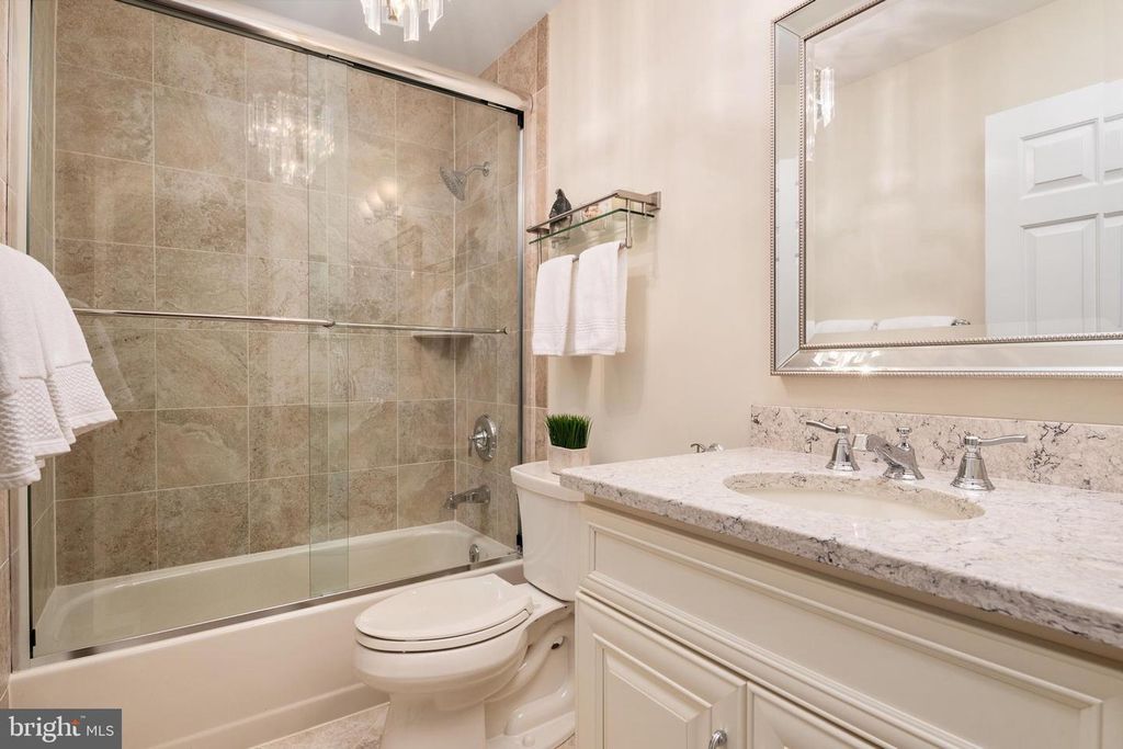Image 35 of property listing at 822 BOATSWAIN WAY, Annapolis, MD 21401