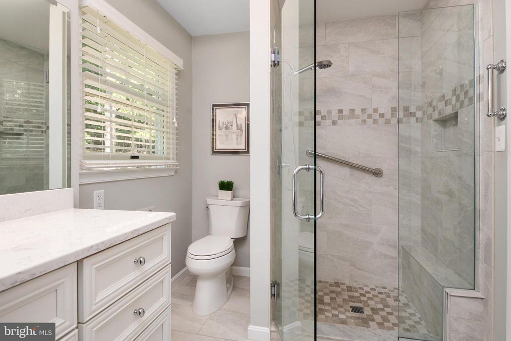 Image 40 of property listing at 822 BOATSWAIN WAY, Annapolis, MD 21401