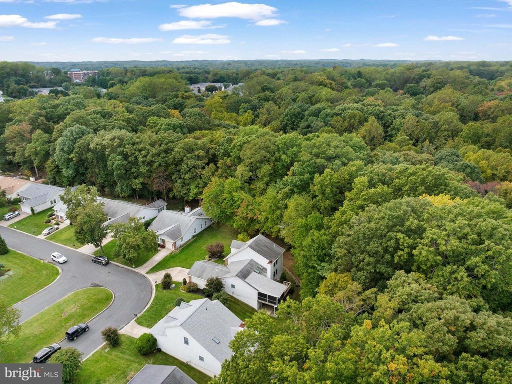 Image 9 of property listing at 822 BOATSWAIN WAY, Annapolis, MD 21401
