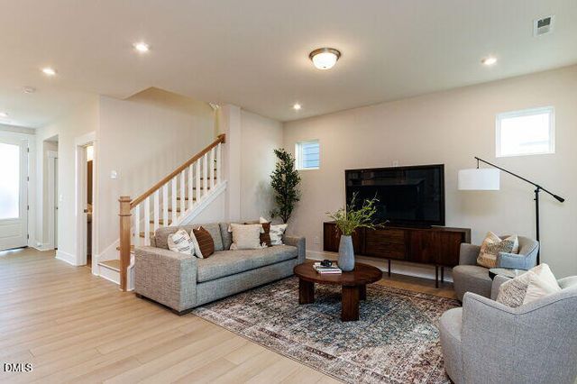 422 North Village Parkway, Pittsboro, NC 27312