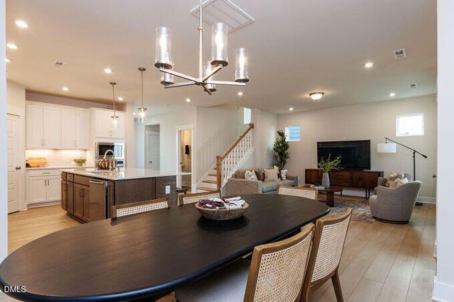 422 North Village Parkway, Pittsboro, NC 27312