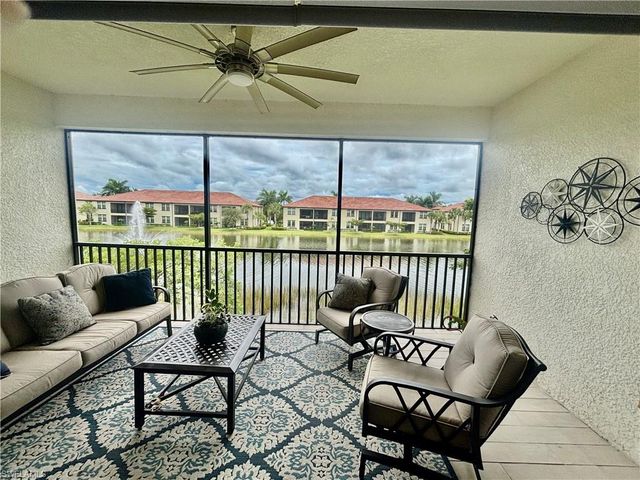 15148 Palmer Lake CIR 202, Naples, FL 34109