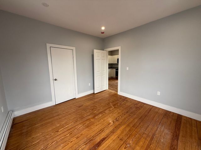 8 Carnes 2R, Lynn, MA 01905