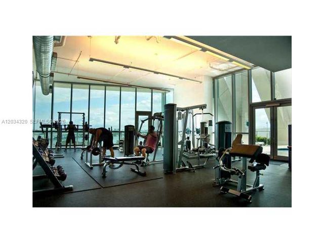 888 Biscayne Blvd 3310, Miami, FL 33132