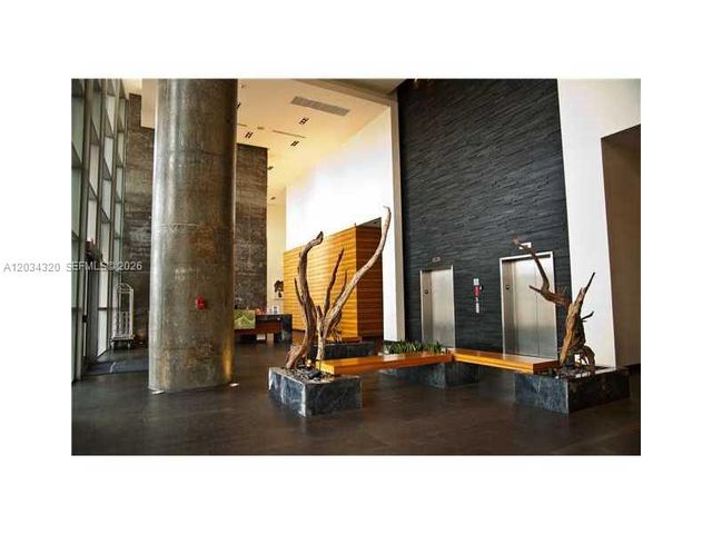 888 Biscayne Blvd 3310, Miami, FL 33132