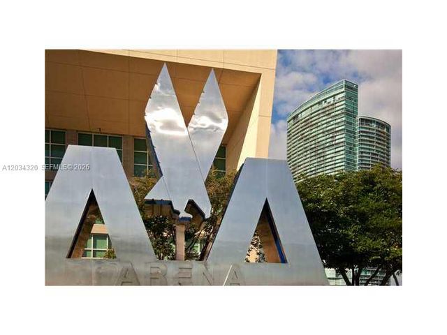 888 Biscayne Blvd 3310, Miami, FL 33132