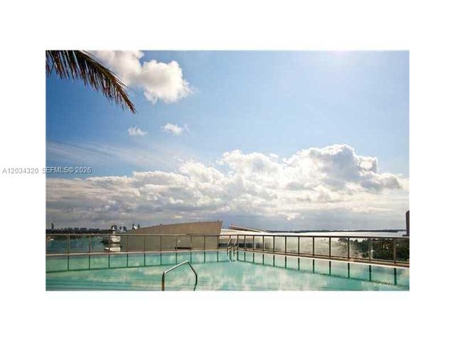 888 Biscayne Blvd 3310, Miami, FL 33132