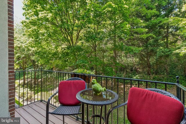 852 INDEPENDENCE CT, Philadelphia, PA 19147