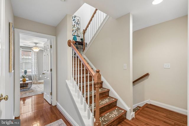 852 INDEPENDENCE CT, Philadelphia, PA 19147