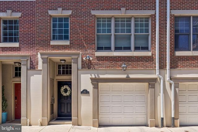 852 INDEPENDENCE CT, Philadelphia, PA 19147