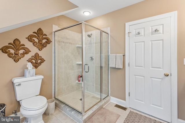 852 INDEPENDENCE CT, Philadelphia, PA 19147