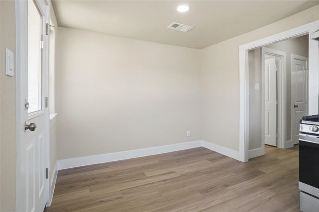 2908 Lulu Street W, Fort Worth, TX 76106