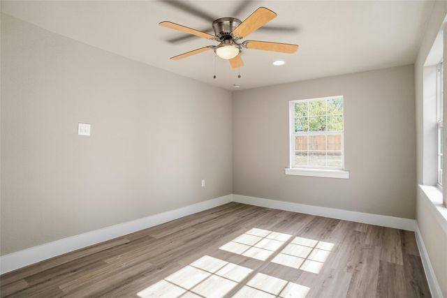 2908 Lulu Street W, Fort Worth, TX 76106
