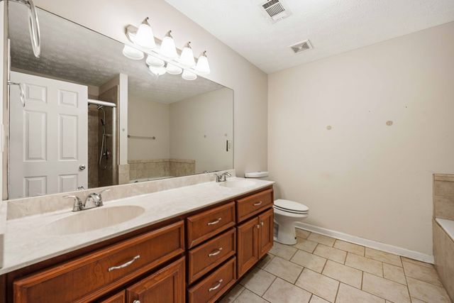 536 Mobley Road, Hamilton, GA 31811