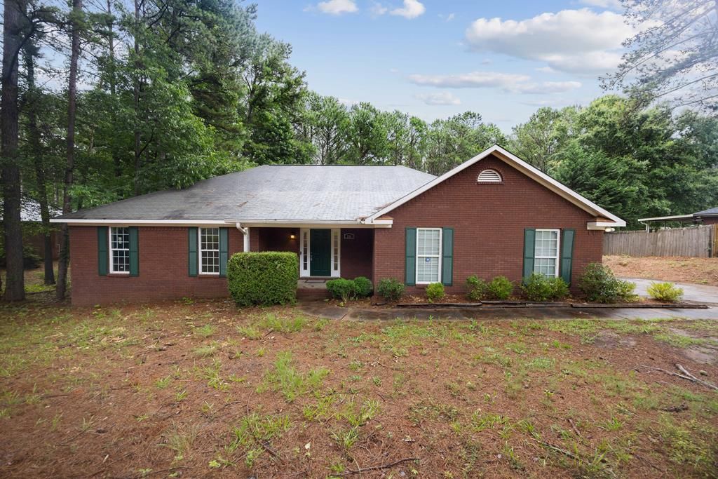 536 Mobley Road, Hamilton, GA 31811