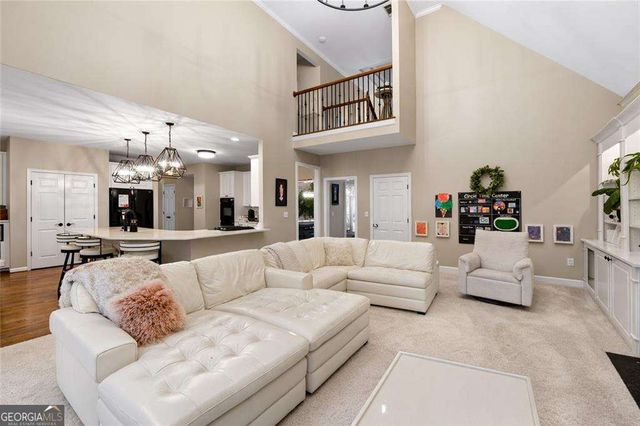 405 Glen Grove Court, Roswell, GA 30075