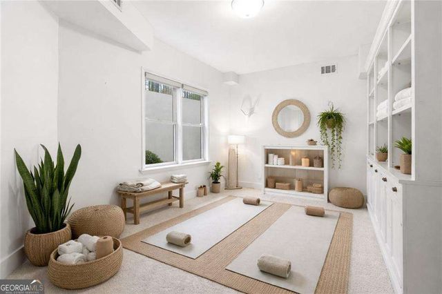 405 Glen Grove Court, Roswell, GA 30075