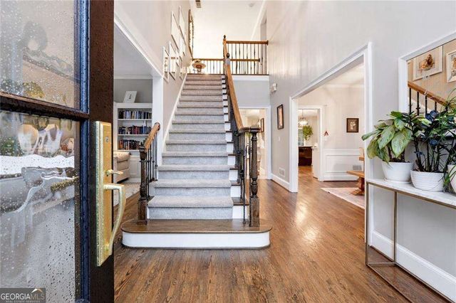 405 Glen Grove Court, Roswell, GA 30075