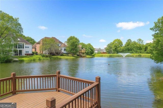 405 Glen Grove Court, Roswell, GA 30075