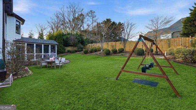 405 Glen Grove Court, Roswell, GA 30075