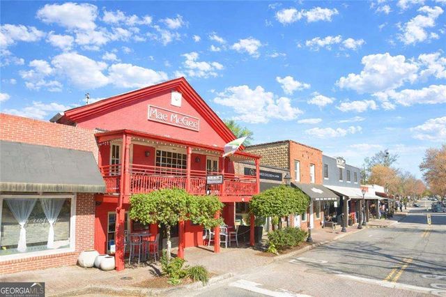 405 Glen Grove Court, Roswell, GA 30075