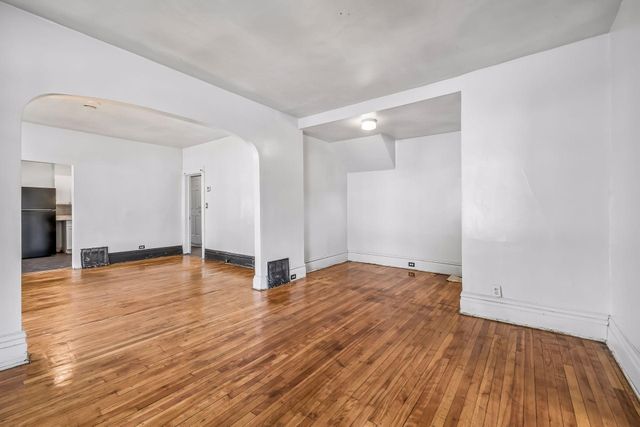 2326 Bryant Avenue N, Minneapolis, MN 55411