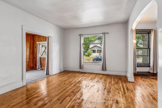 2326 Bryant Avenue N, Minneapolis, MN 55411