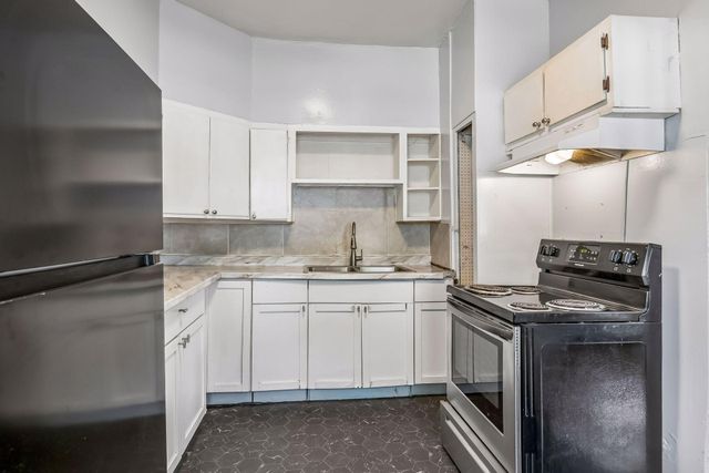 2326 Bryant Avenue N, Minneapolis, MN 55411
