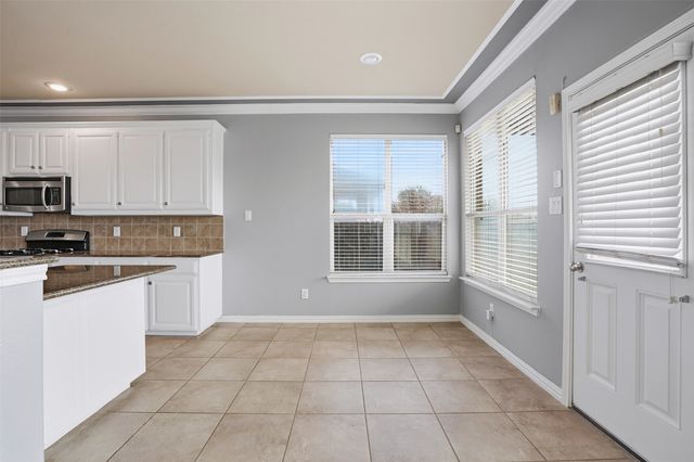 2268 Laurel Forest Drive, Fort Worth, TX 76177