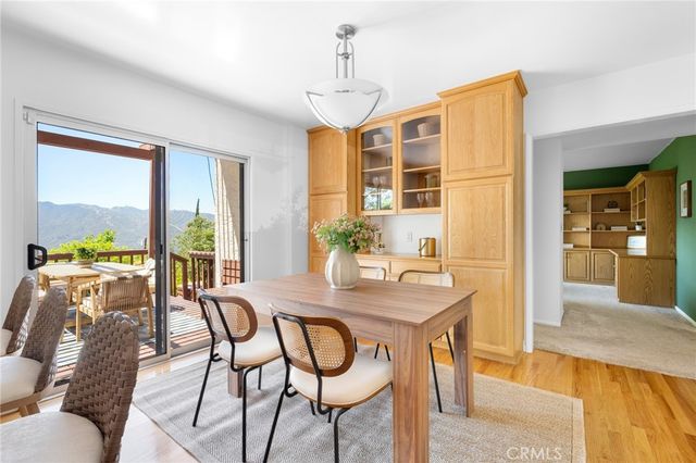 3404 Markridge Road, La Crescenta, CA 91214