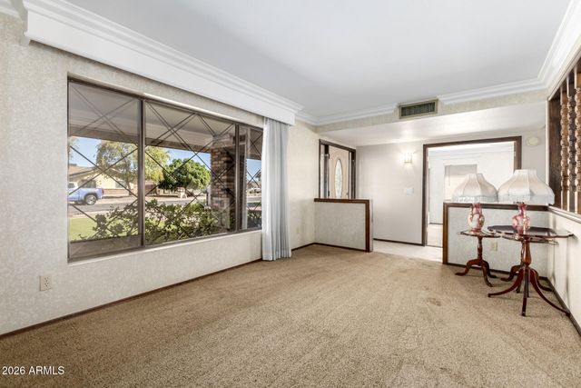 1549 E GREENWAY Street, Mesa, AZ 85203