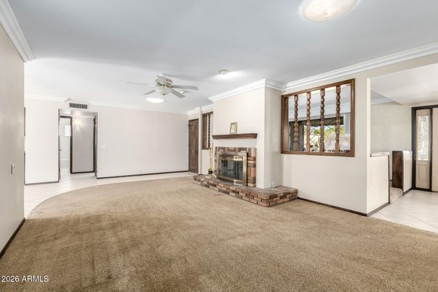 1549 E GREENWAY Street, Mesa, AZ 85203