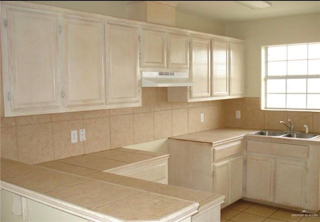 719 Sherryl Avenue, Pharr, TX 78577