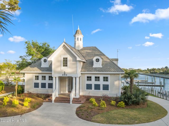 673 Beaufain Street SW, Supply, NC 28462