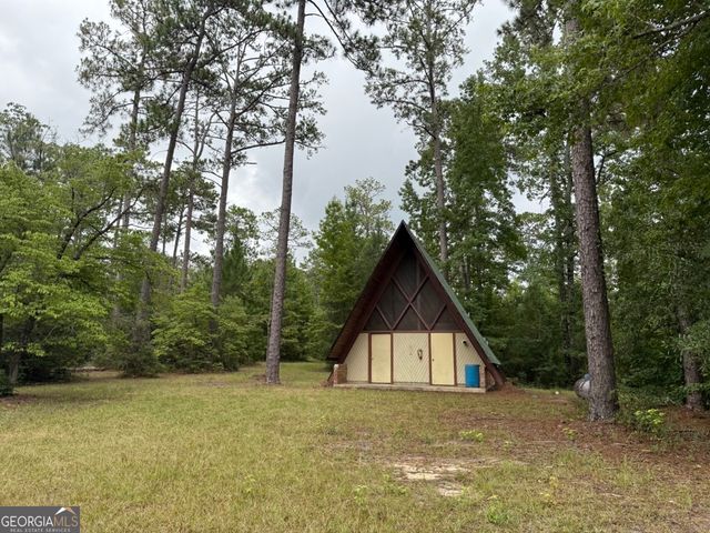 2251 Boy scout Road, Byron, GA 31008