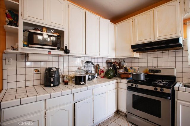 1312 Arapahoe, Los Angeles, CA 90006