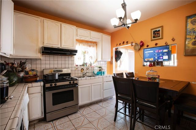 1312 Arapahoe, Los Angeles, CA 90006