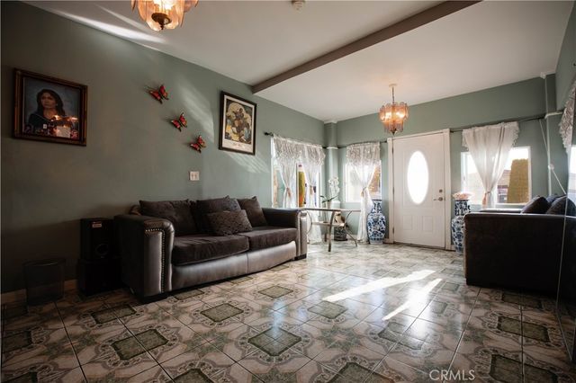 1312 Arapahoe, Los Angeles, CA 90006