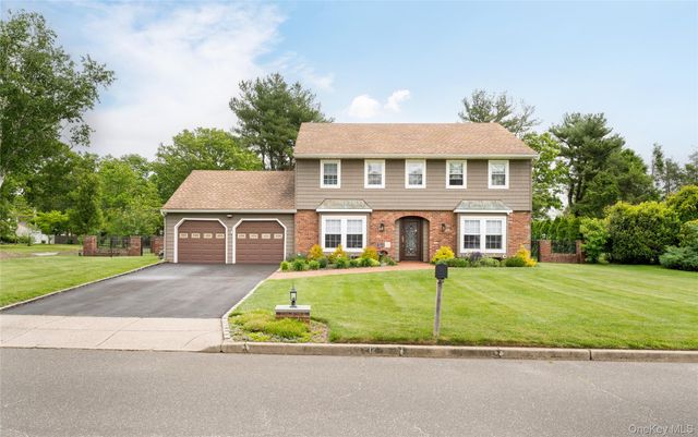 12 Annandale Road, Stony Brook, NY 11790